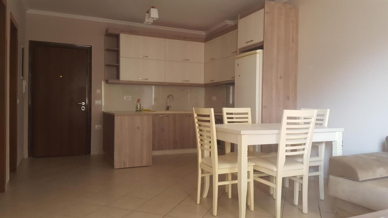 B & D Apartment Sarandë Exterior foto